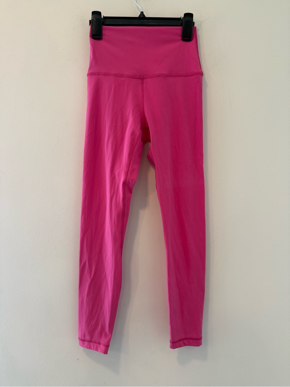 HeyNuts Pink Leggings Size X-Small #Lux-C
